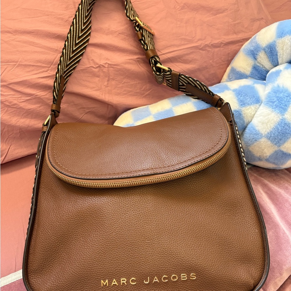 Marc Jacobs Tan Leather Shoulder Bag